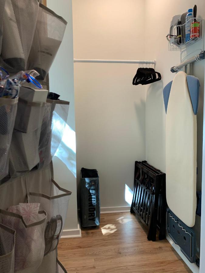 Normalbnb - 2 Blocks From Restaurants, Bars, Hospital أثينز، أوهايو المظهر الخارجي الصورة