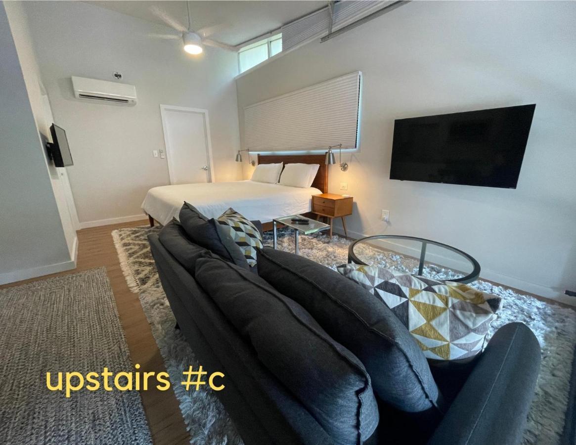 Normalbnb - 2 Blocks From Restaurants, Bars, Hospital أثينز، أوهايو المظهر الخارجي الصورة